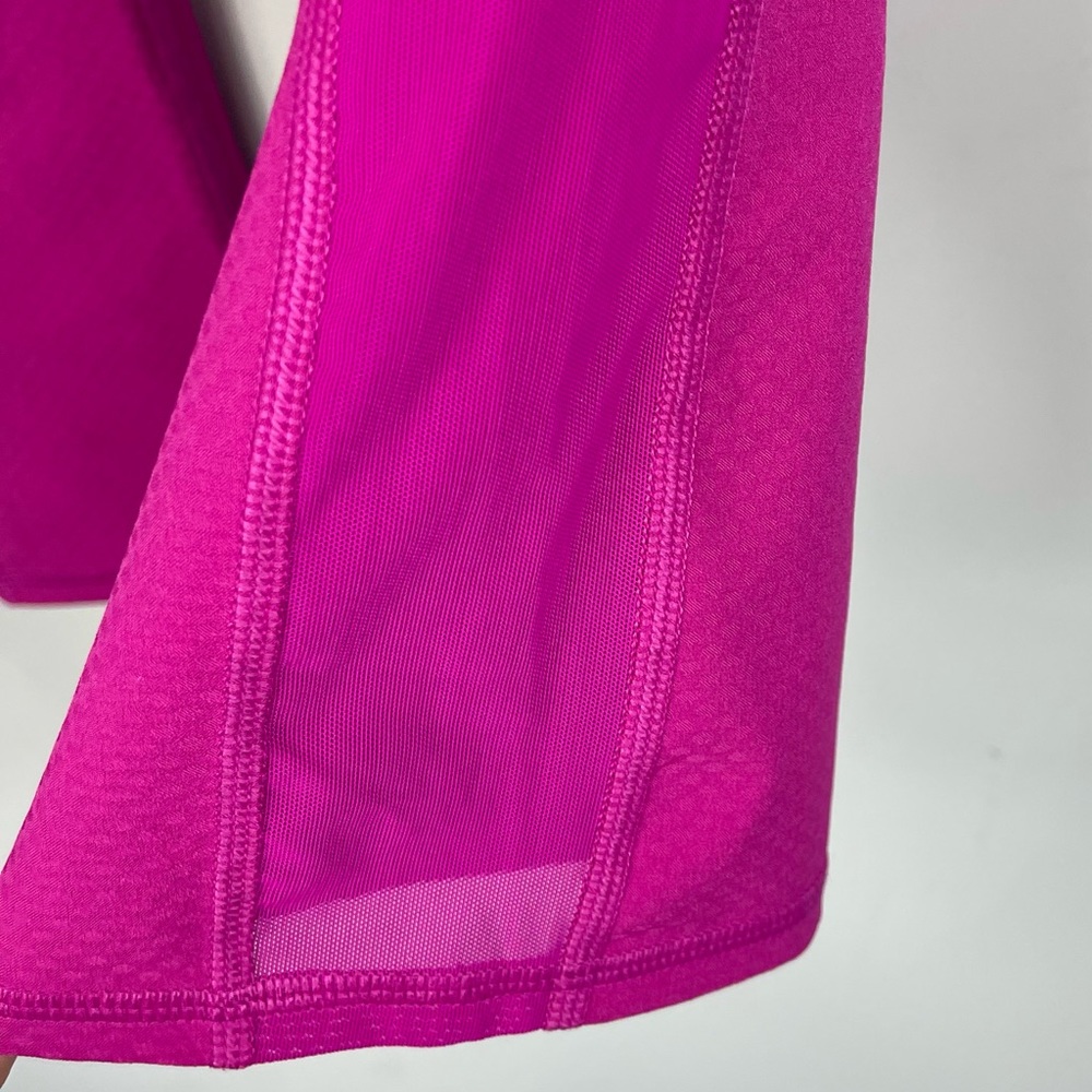 Athleta Dobby Be Free Knicker Crop Capri Leggings Magenta Pink Pants 446613 M - Picture 9 of 16